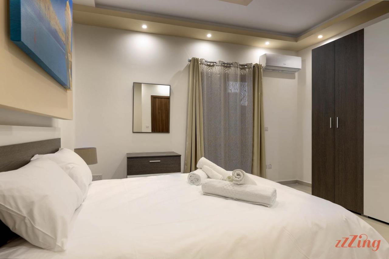 Luxurious Duplex Seafront Apt W Amazing Sea Views Birżebbuġa 外观 照片